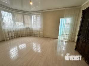 2-к квартира, вторичка, 90м2, 8/22 этаж