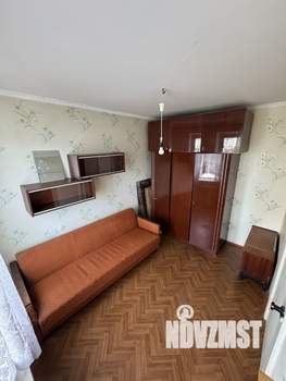 4-к квартира, вторичка, 74м2, 9/9 этаж