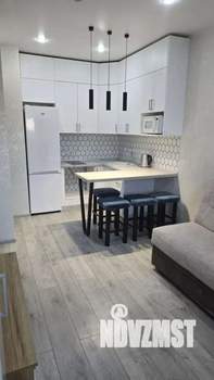 1-к квартира, вторичка, 33м2, 10/19 этаж