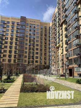 2-к квартира, вторичка, 61м2, 7/16 этаж