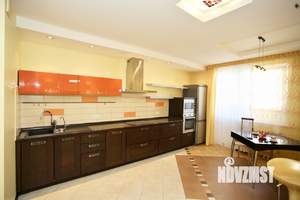 3-к квартира, вторичка, 105м2, 10/17 этаж