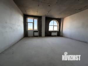 3-к квартира, вторичка, 137м2, 13/16 этаж