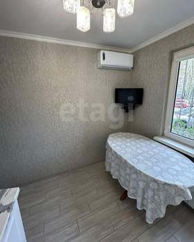 3-к квартира, вторичка, 69м2, 1/10 этаж