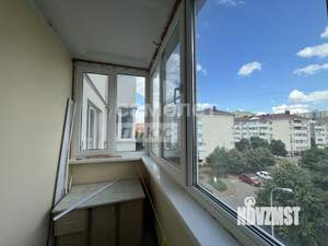 2-к квартира, вторичка, 64м2, 4/5 этаж