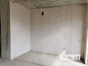 2-к квартира, вторичка, 64м2, 1/4 этаж