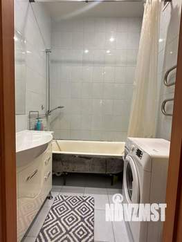2-к квартира, вторичка, 65м2, 9/16 этаж