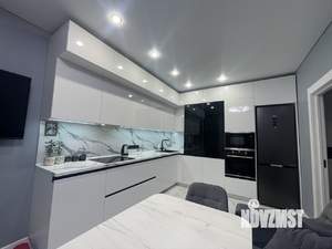2-к квартира, вторичка, 63м2, 13/24 этаж