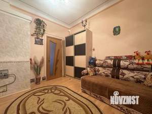 2-к квартира, вторичка, 37м2, 1/1 этаж