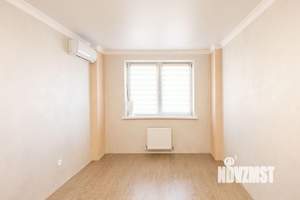 2-к квартира, вторичка, 62м2, 4/5 этаж