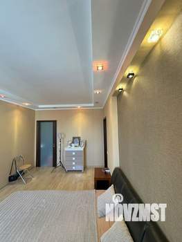 2-к квартира, вторичка, 67м2, 6/18 этаж