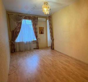 3-к квартира, вторичка, 85м2, 2/4 этаж
