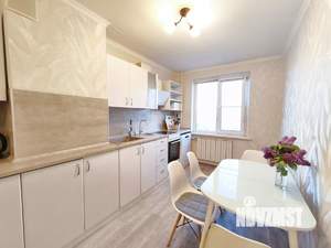 2-к квартира, вторичка, 63м2, 11/16 этаж