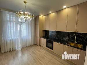 2-к квартира, вторичка, 63м2, 19/24 этаж