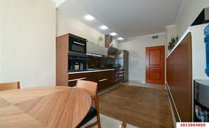 4-к квартира, вторичка, 210м2, 7/12 этаж