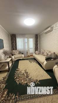 2-к квартира, вторичка, 56м2, 1/12 этаж