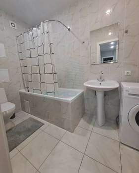 2-к квартира, вторичка, 60м2, 7/18 этаж