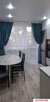 2-к квартира, вторичка, 60м2, 1/5 этаж