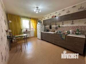 3-к квартира, вторичка, 70м2, 8/12 этаж