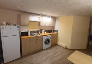 2-к квартира, вторичка, 42м2, 11/11 этаж