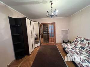 3-к квартира, вторичка, 61м2, 1/9 этаж
