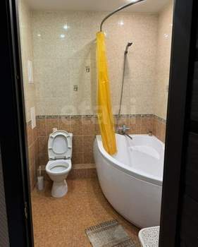 2-к квартира, вторичка, 65м2, 8/10 этаж