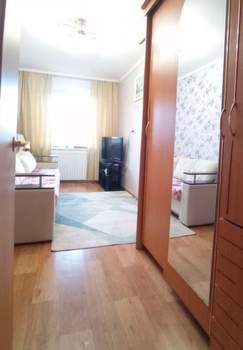 3-к квартира, вторичка, 58м2, 3/5 этаж