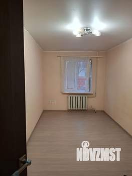 2-к квартира, вторичка, 42м2, 1/5 этаж