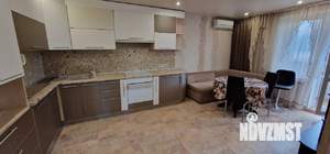 3-к квартира, вторичка, 80м2, 2/17 этаж