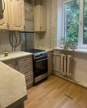 3-к квартира, вторичка, 56м2, 4/5 этаж