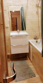 2-к квартира, вторичка, 61м2, 8/16 этаж