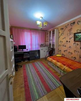 3-к квартира, вторичка, 75м2, 1/10 этаж