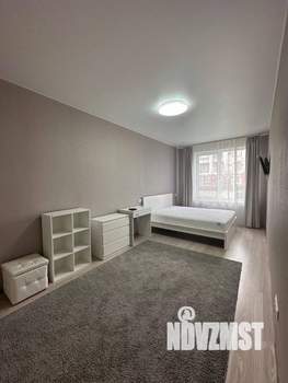 2-к квартира, вторичка, 61м2, 1/3 этаж
