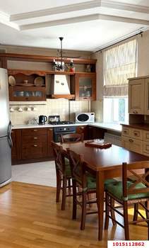 2-к квартира, вторичка, 74м2, 3/3 этаж