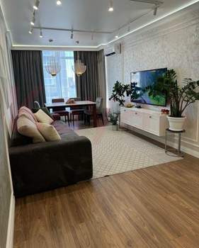 3-к квартира, вторичка, 105м2, 13/17 этаж