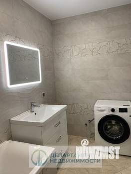 2-к квартира, вторичка, 68м2, 13/18 этаж