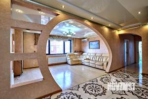 2-к квартира, вторичка, 100м2, 7/8 этаж