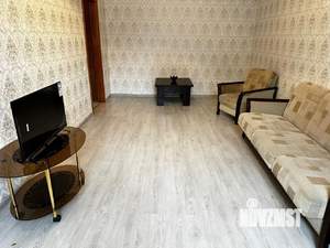 2-к квартира, вторичка, 61м2, 1/3 этаж