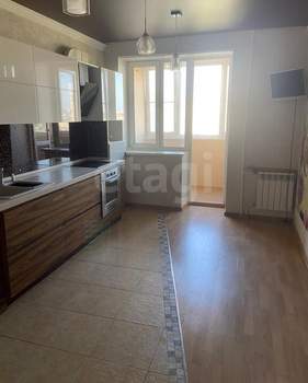 3-к квартира, вторичка, 105м2, 10/10 этаж