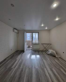 Студия квартира, вторичка, 30м2, 6/18 этаж
