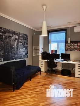 3-к квартира, вторичка, 101м2, 4/4 этаж