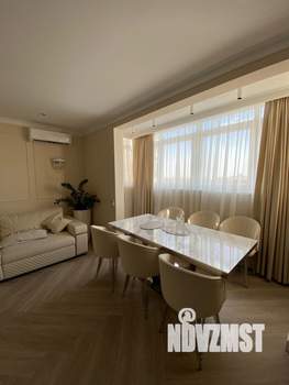 3-к квартира, вторичка, 85м2, 11/22 этаж