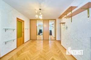 3-к квартира, вторичка, 64м2, 5/5 этаж