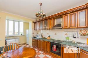 4-к квартира, вторичка, 99м2, 7/12 этаж