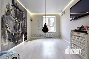 2-к квартира, вторичка, 74м2, 9/25 этаж