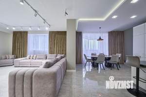 3-к квартира, вторичка, 140м2, 9/23 этаж