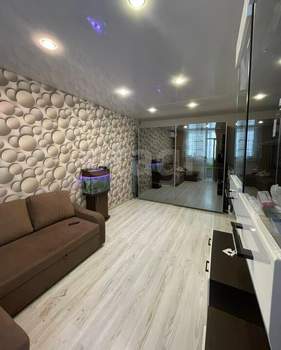 2-к квартира, вторичка, 48м2, 2/3 этаж