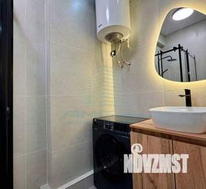 2-к квартира, вторичка, 65м2, 4/17 этаж