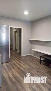 2-к квартира, вторичка, 56м2, 9/17 этаж