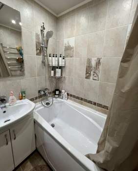 2-к квартира, вторичка, 53м2, 7/17 этаж