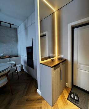 3-к квартира, вторичка, 70м2, 10/14 этаж